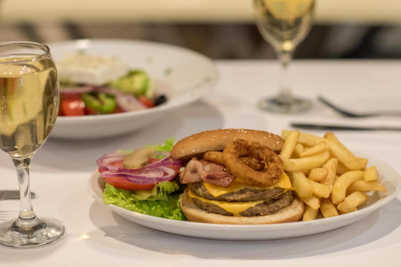 Denny'S Inn Kalamaki  Luaran gambar